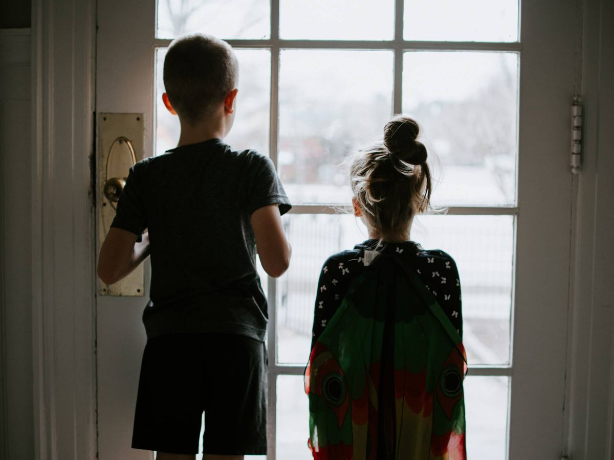 Foto: Qué hacer si los niños desobedecen (Unsplash/Kelly Sikkema)