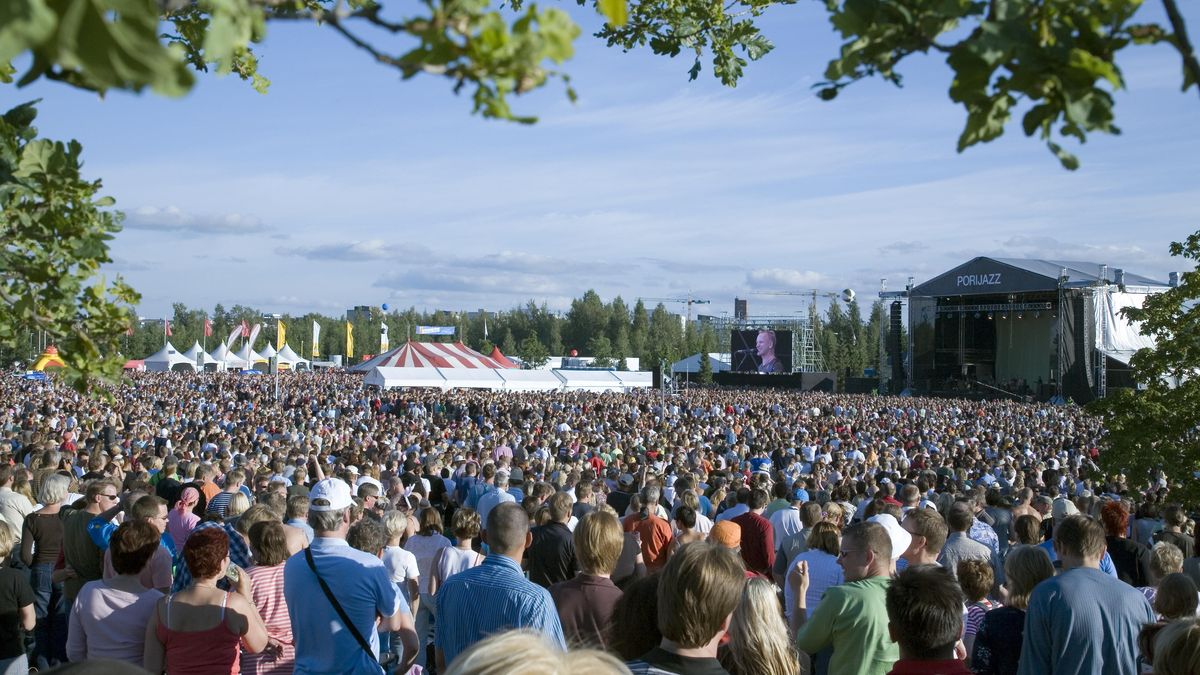 El concurso de 'air guitar' o el campeonato de 'cargar con la esposa', entre los festivales más llamativos de Finlandia