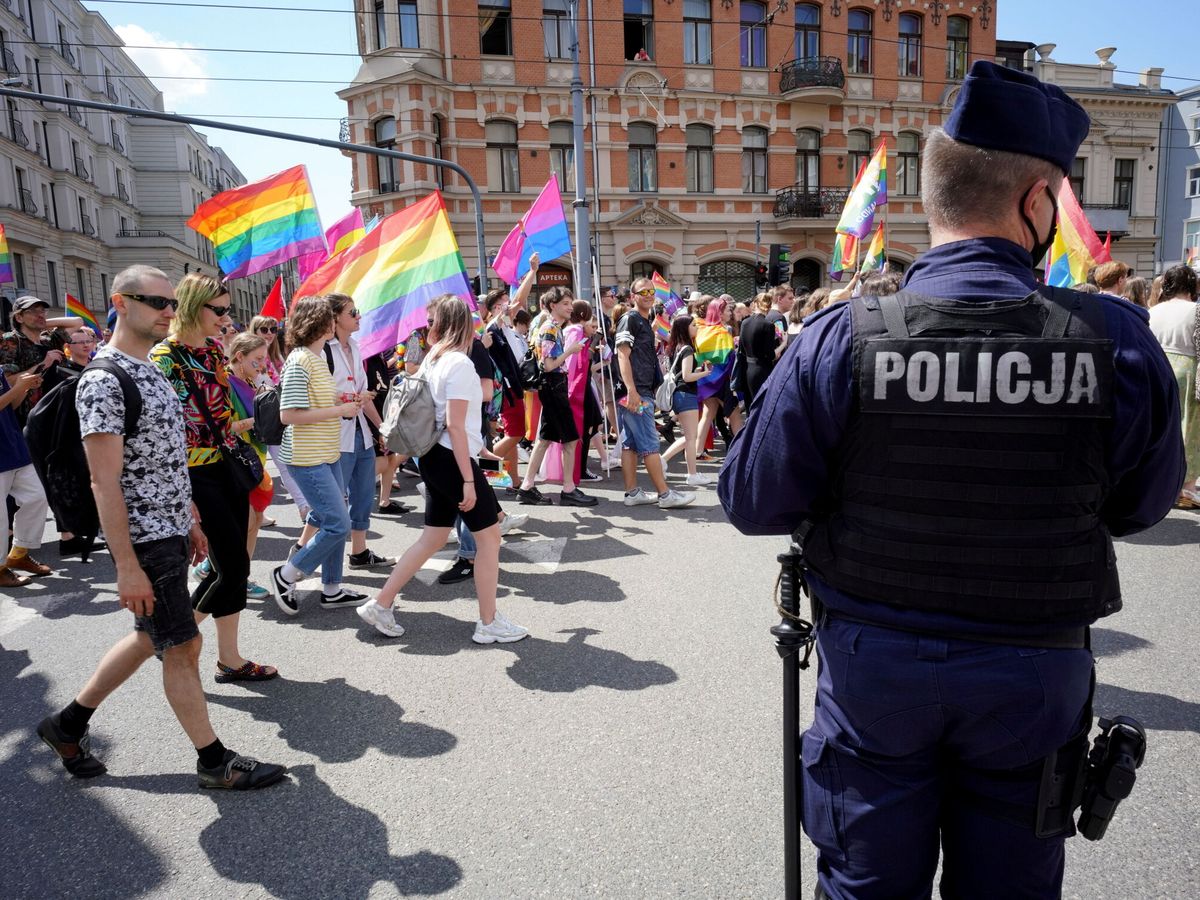 Foto: Manifestación en apoyo a la comunidad LGTB en Polonia. (Reuters)