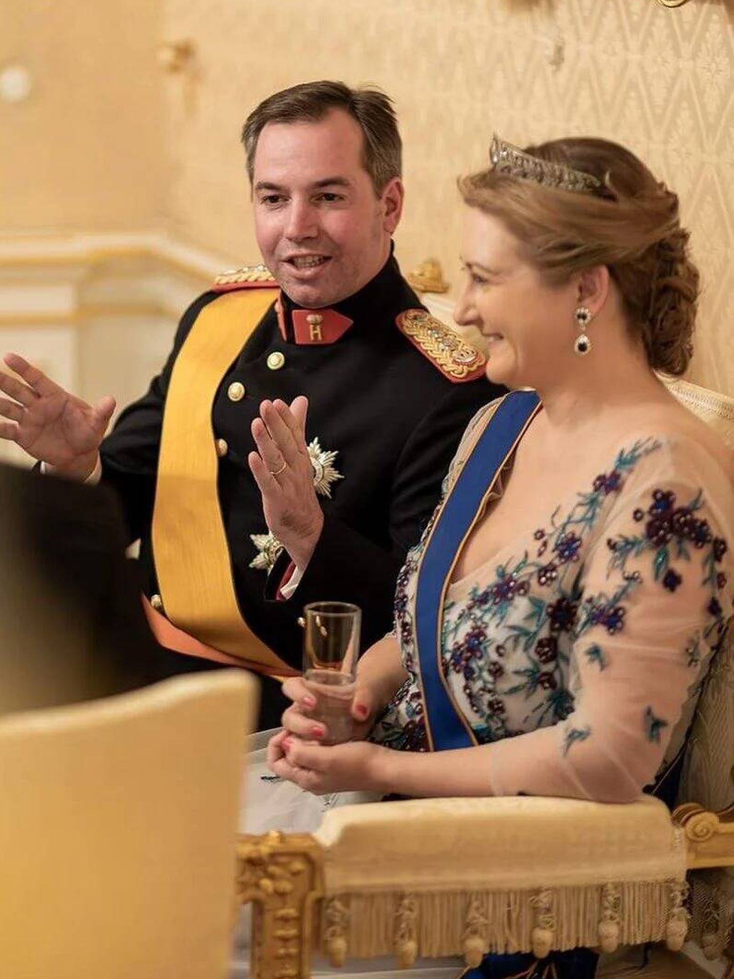 Los grandes duques herederos. (Court Grand Ducal)