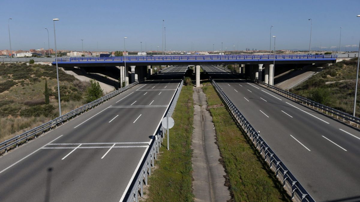 CaixaBank da un portazo al Gobierno al vender la deuda de las autopistas quebradas