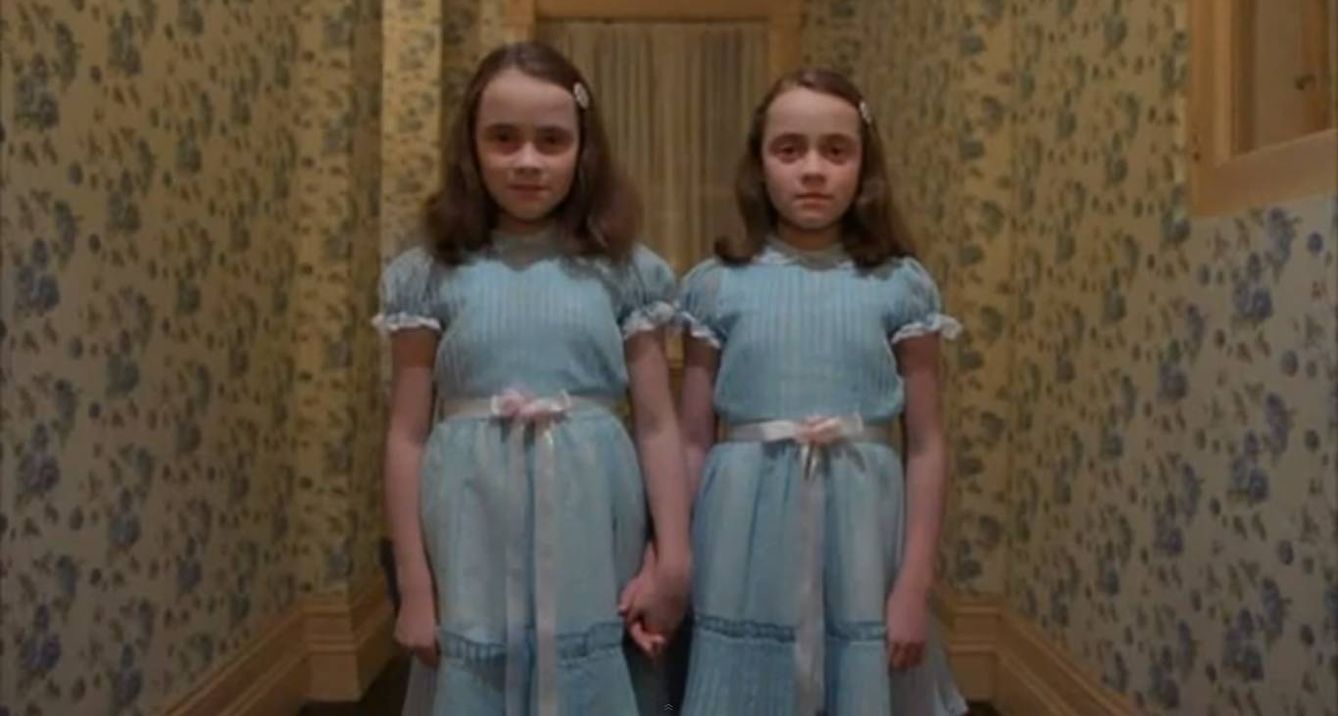Estas niñas son, probablemente, las gemelas más célebres del cine.