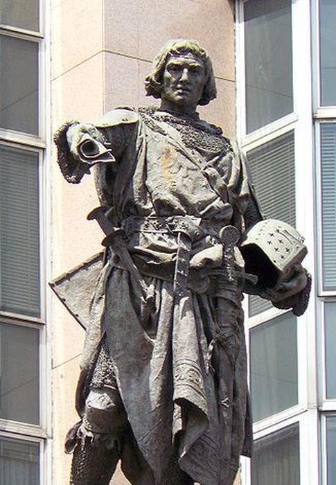 Foto: Estatua de Diego López V de Haro, señor de Vizcaya, en Bilbao. (CC)