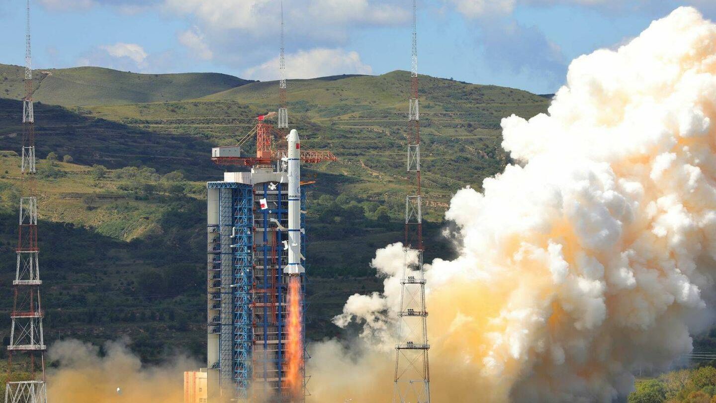 Lanzamiento del misil con vehículo planeador hipersónico chino