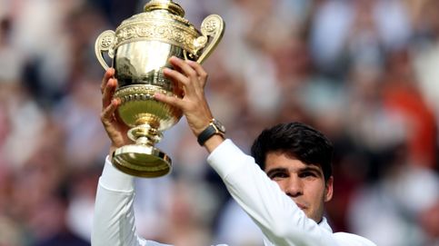 Alcaraz aplasta a Djokovic en Wimbledon en una exhibición histórica de tenis (6-2, 6-2 y 7-6)