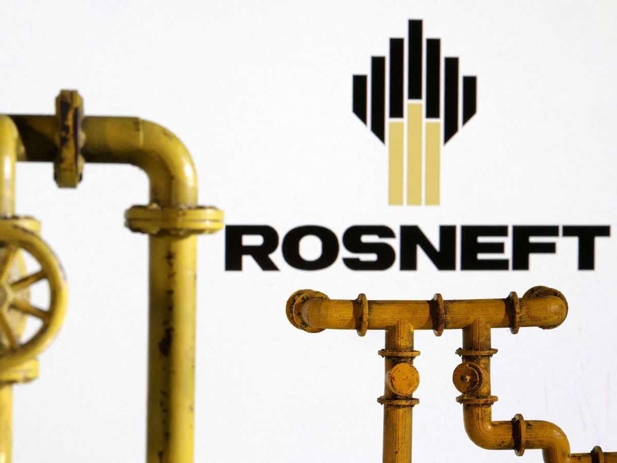 Foto: Logo de Rosneft. (Reuters/Dado Ruvic)