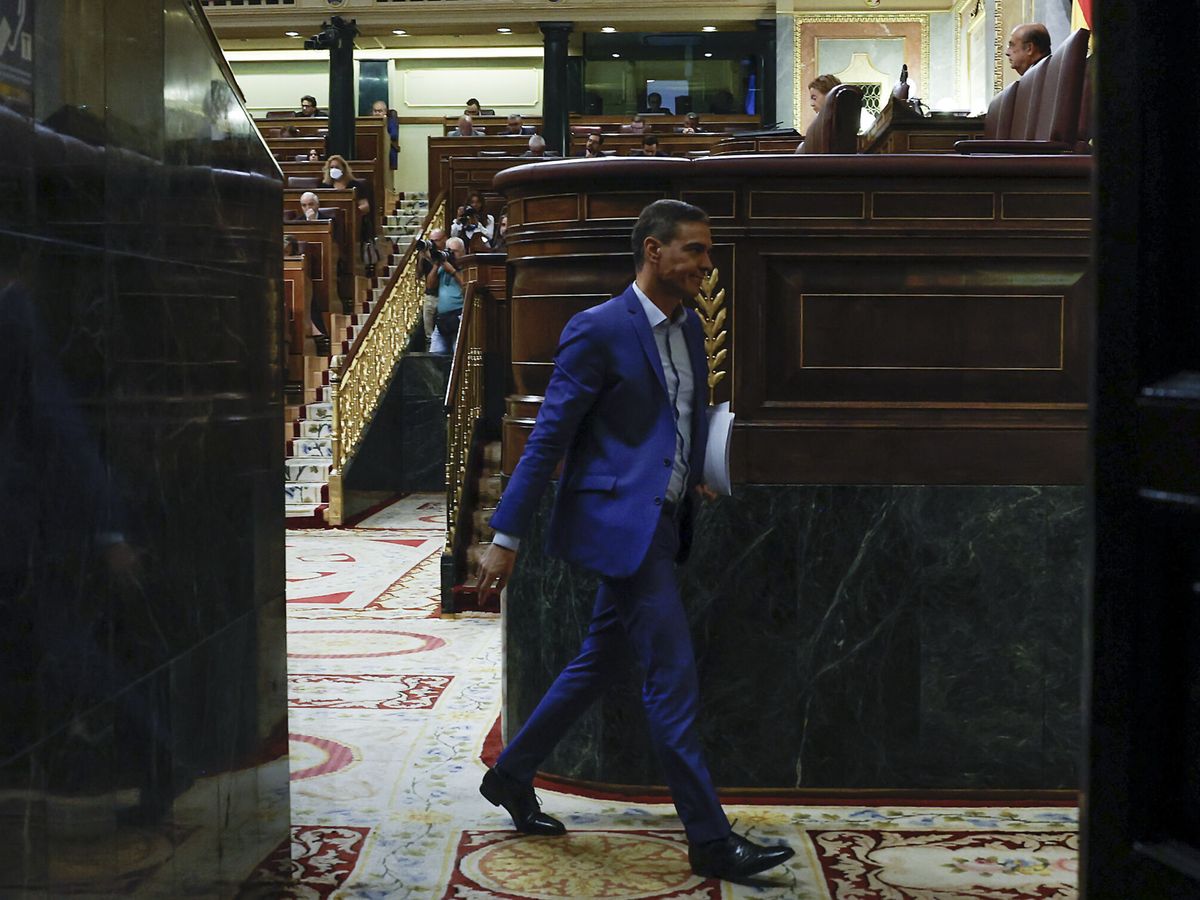 Foto: El presidente del Gobierno, Pedro Sánchez, en el Congreso de los Diputados. (EFE/J. J. Guillén)