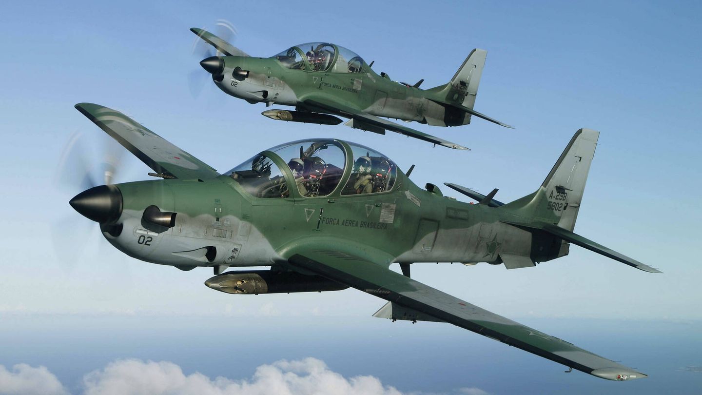 Super Tucanos de la fuerza aérea brasileña. (Embraer)