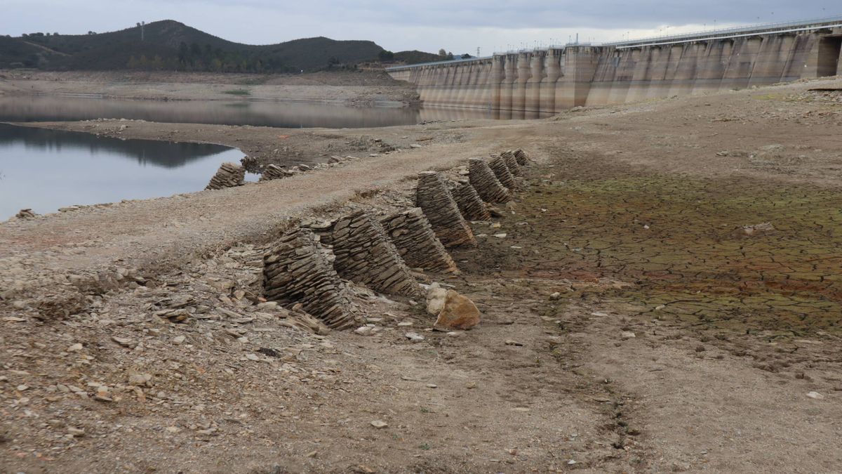 La sequía que casi provoca la evacuación de Sevilla y sirvió como lección para la actual