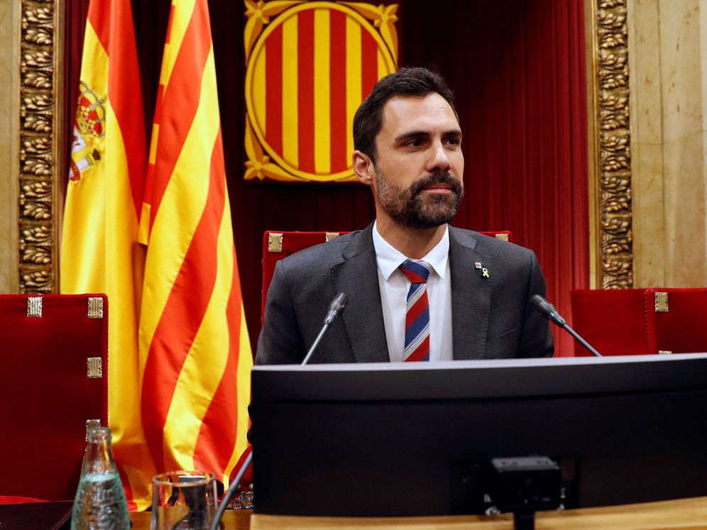 Foto: El presidente del Parlament, Roger Torrent, el pasado 25 de septiembre en la Cámara catalana. (EFE)