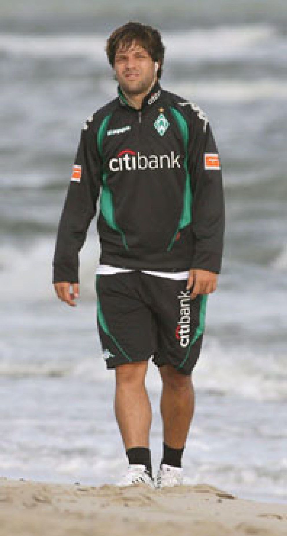 Foto: Diego se salta la prohibición del Bremen y se va a los Juegos