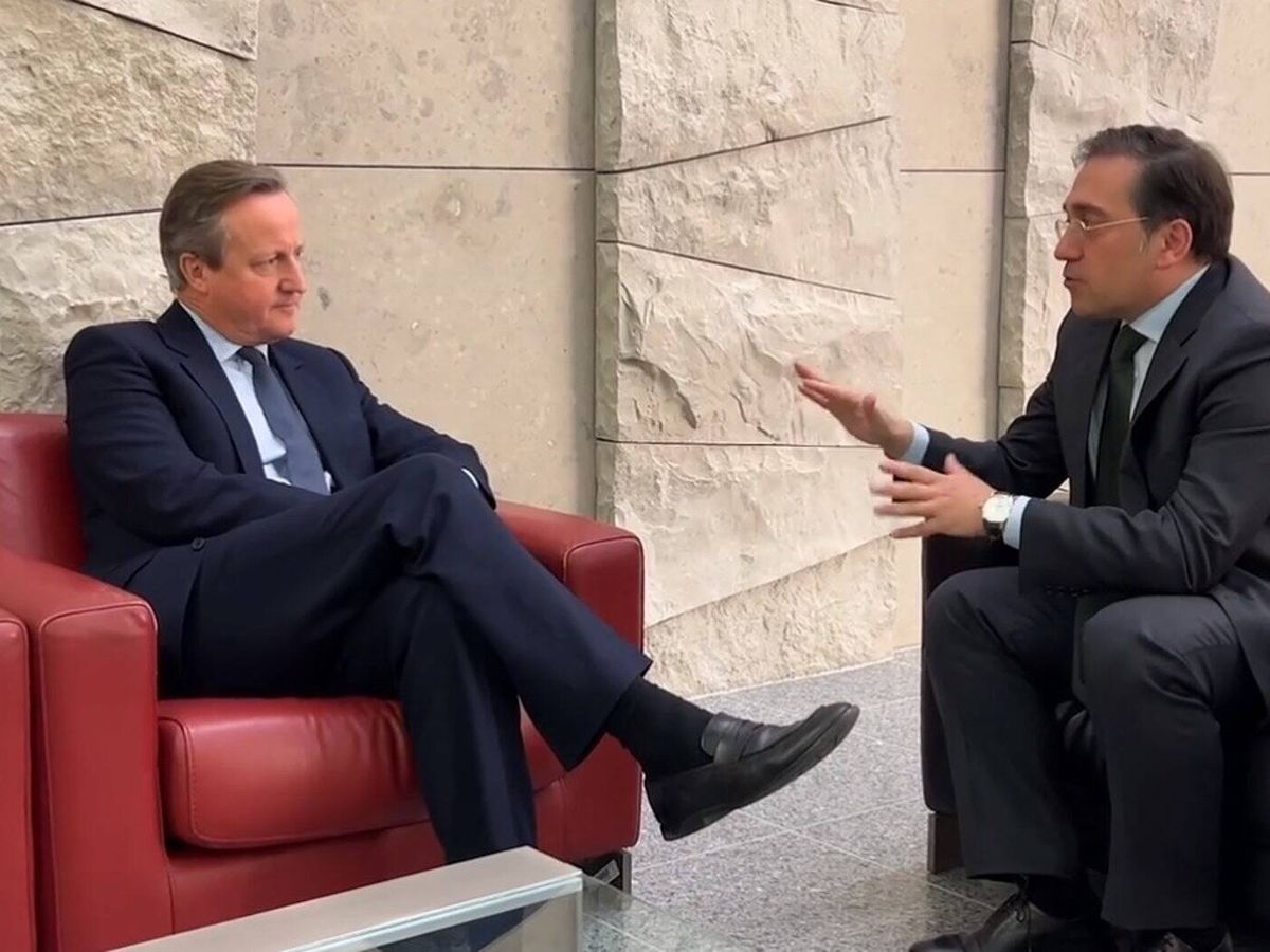 Foto: El ministro de Asuntos Exteriores, Unión Europea y Cooperación, José Manuel Albares, se reúne con su homólogo británico, David Cameron. (Europa Press/Archivo/Exteriores)
