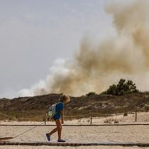 Foto: herencia-incendios-calor-extremo-abuelos-boomers-nietos-generacion-beta