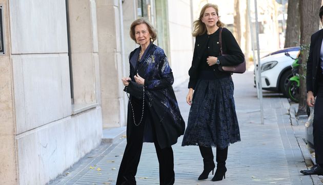 La reina Sofía y la infanta Cristina, en en Madrid. (Europa Press/José Ruiz)