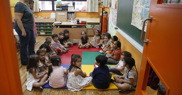 Foto: Niños de infantil en clase | EFE