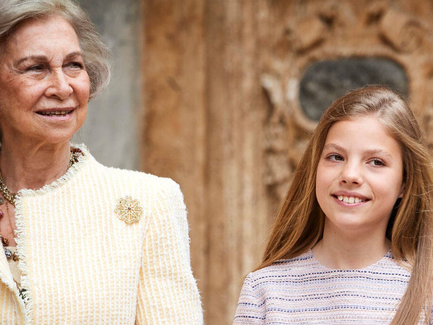 La Reina posa con su nieta, la infanta Sofía en 2019. (Getty)