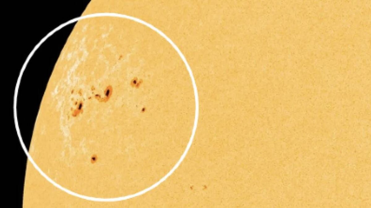 La NASA registra un 'archipiélago' de manchas solares 15 veces más grande que la Tierra
