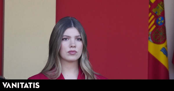 La infanta Sofía reaparece junto a la familia real tras comenzar sus estudios en París para las celebraciones del 12 de octubre
