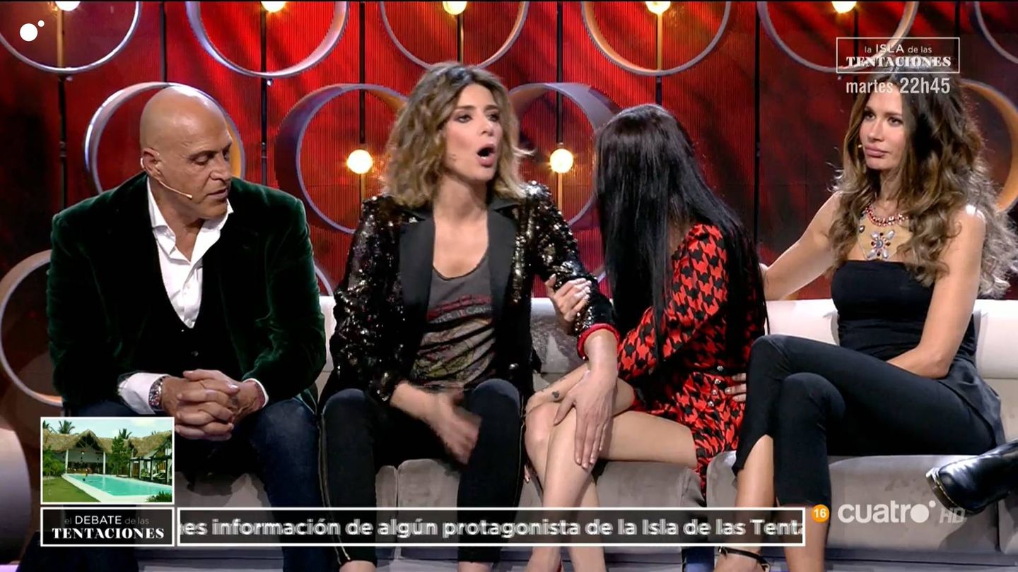 Kiko Matamoros, Sandra Barneda y Alejandra Rubio, en 'El debate de las tentaciones'. (Mediaset España)