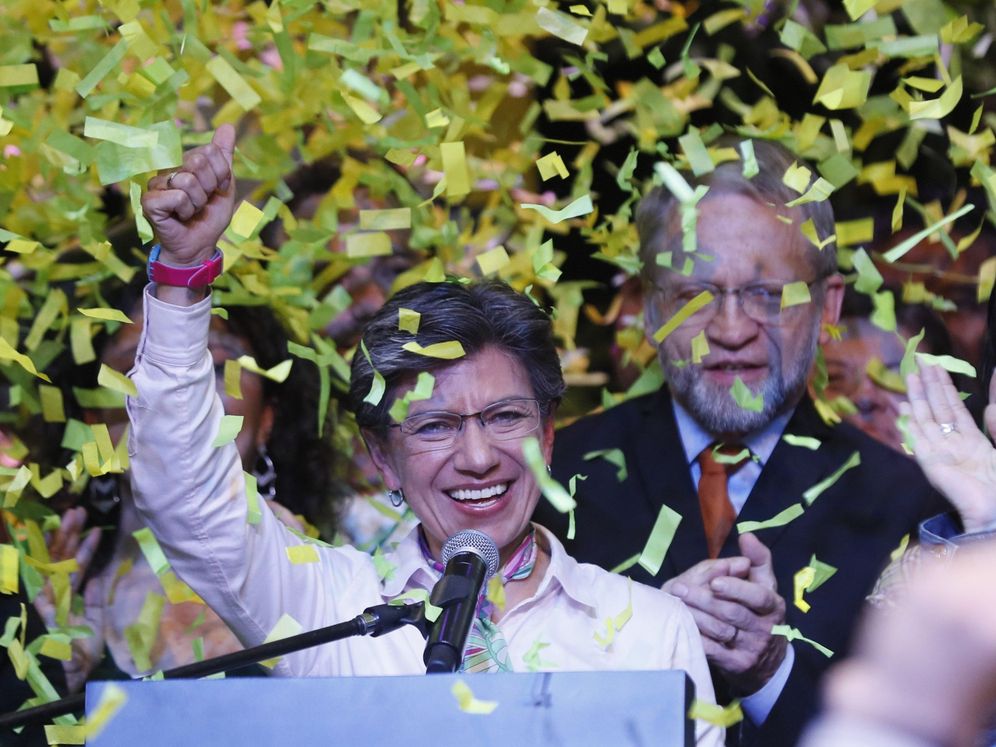 Foto: Claudia López celebra su triunfo por la alcaldía de Bogotá. (EFE)