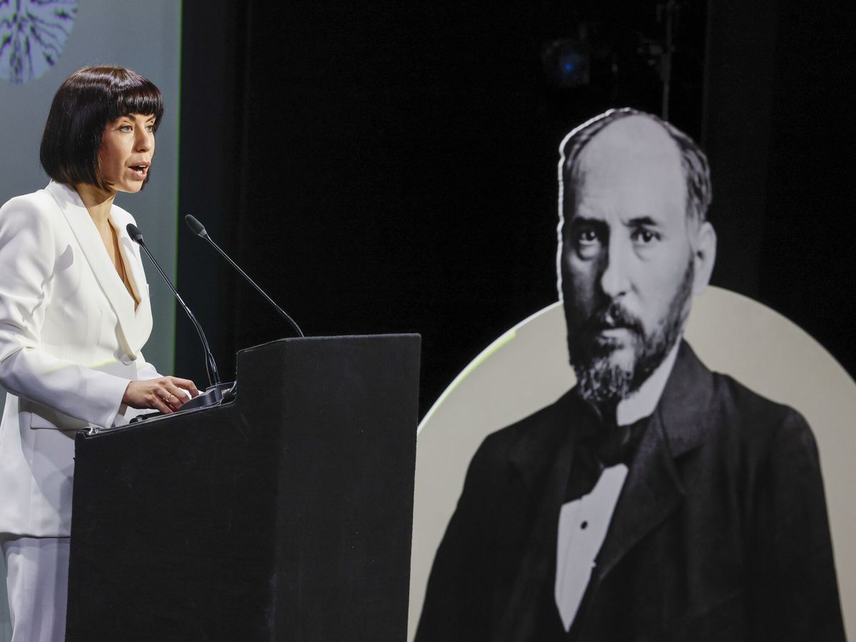 Foto: La ministra de Ciencia e Innovación, Diana Morant, durante el acto de presentación del ‘Año de Investigación Santiago Ramón y Cajal’. (EFE/Sergio Pérez)