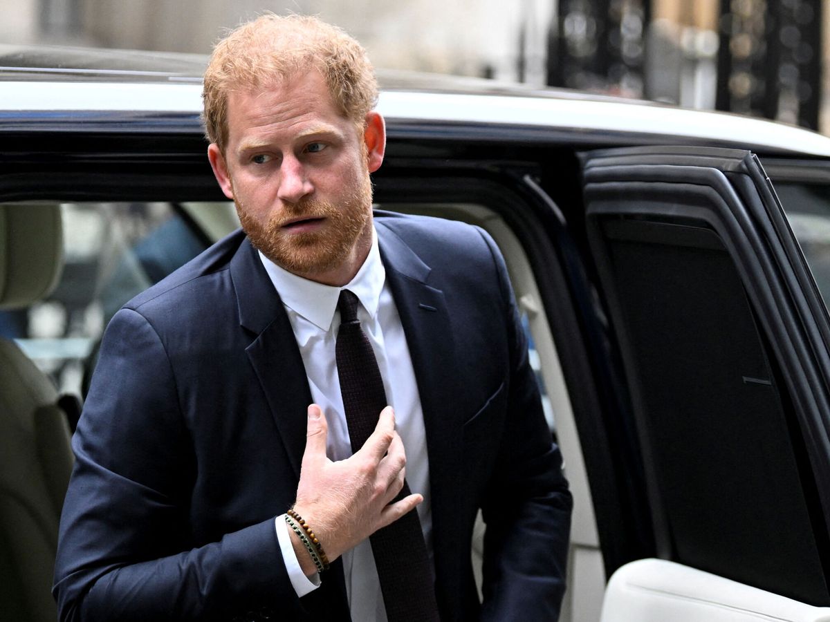 Foto: El príncipe Harry, llegando al juicio en Londres. (Reuters/Toby Melville)