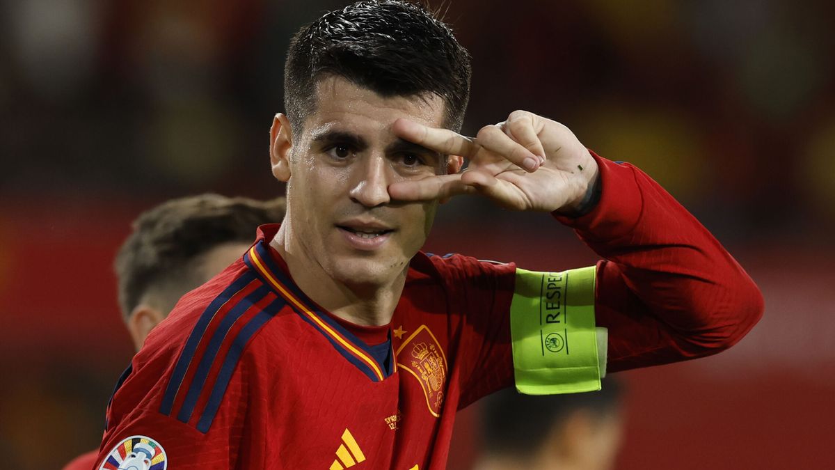 Poder defensivo, control del balón y vértigo por banda: las claves de una España que no tiene gol