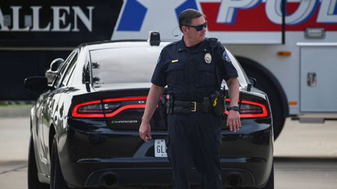 Noticia de Al menos 14 personas heridas en EEUU al impactar un camión contra una sede policial
