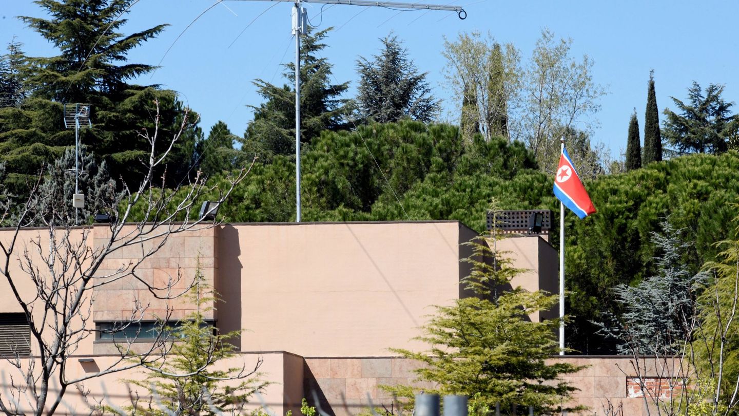 Vista exterior de la embajada de Corea del Norte en Madrid. 