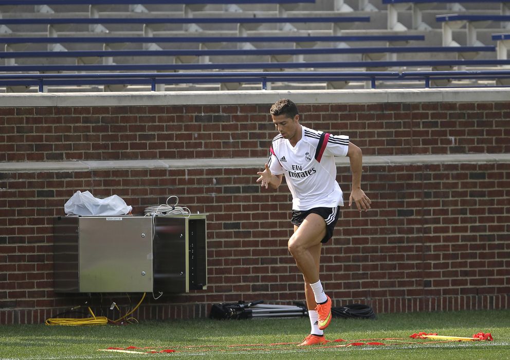 Foto: Cristiano, durante un entrenamiento del Real Madrid en Estados Unidos (AP)