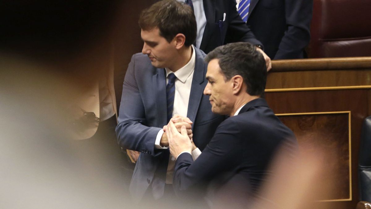 El último pleno de la legislatura confirma la ruptura absoluta de Sánchez y Rivera