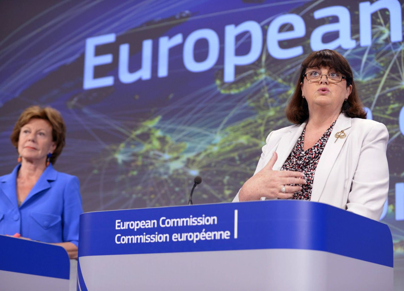 La UE lleva desde 2012 tratando de domar a editoriales como Elsevier para facilitar el acceso abierto. (Reuters)