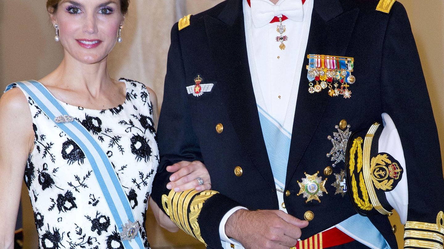 Doña Letizia y Felipe VI en el cumpleaños de Margarita de Dinamarca (Gtres)