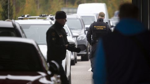 Noticia de Finlandia cerrará esta medianoche su frontera a turistas rusos: Rusia se queda sin salida a la UE