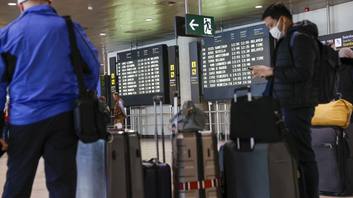 Una mujer es detenida en el aeropuerto de Valencia con más de cinco kilos de cocaína en la maleta