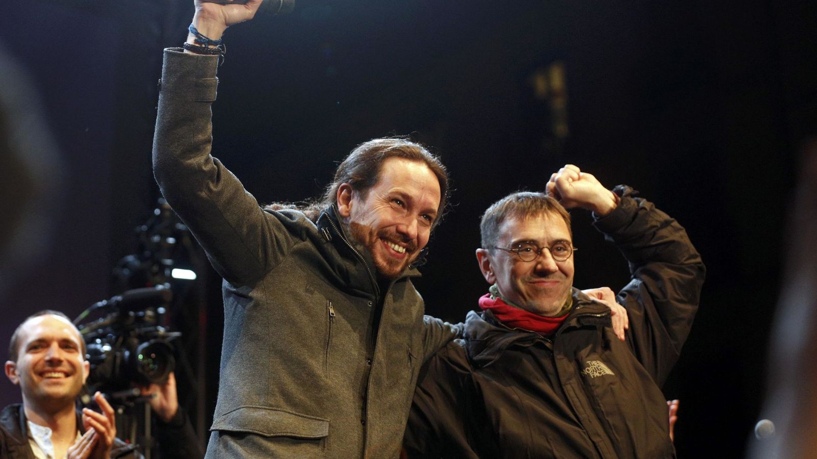 Foto: El líder de Podemos, Pablo Iglesias, y el cofundador del partido, Juan Carlos Monedero. (Reuters)