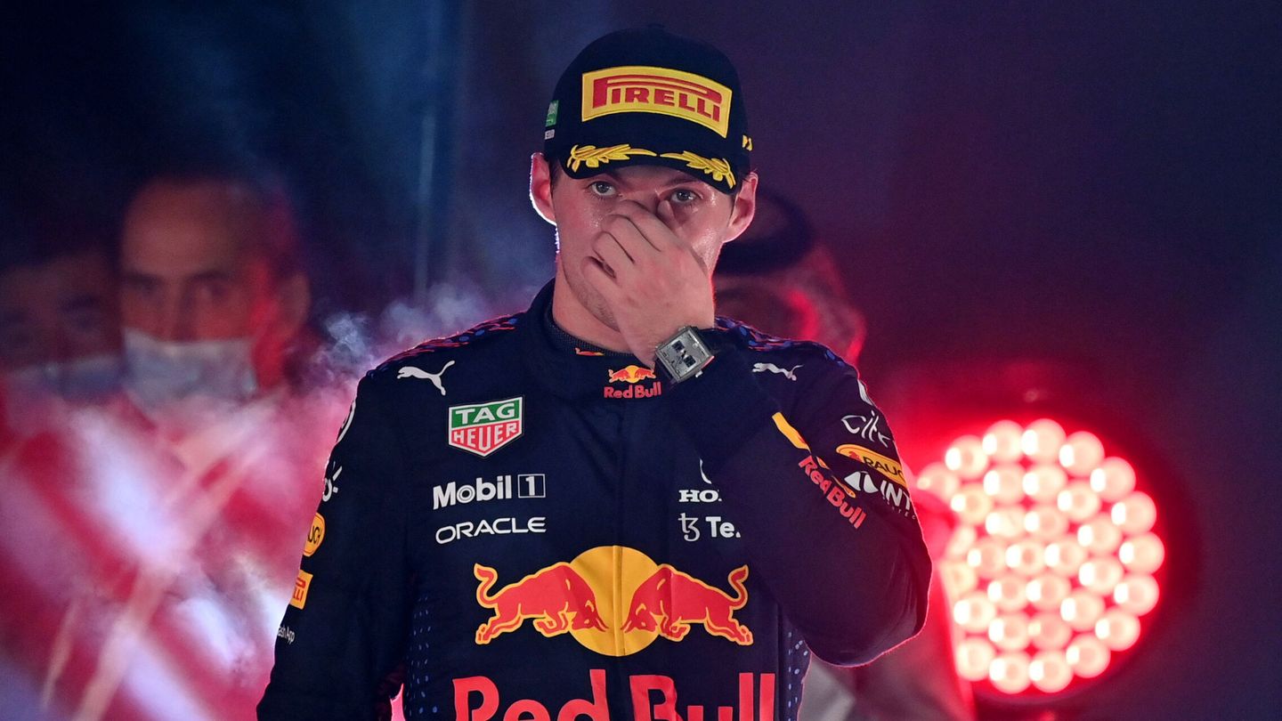Fue un día muy complicado para Verstappen. (Reuters/Andrej Isakovic)