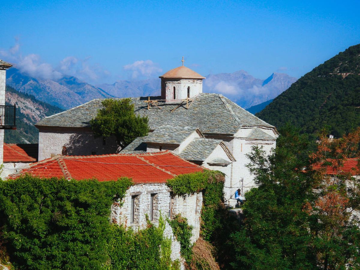 Foto: El monasterio de Panagia Spilia, en Ágrafa, Grecia. (iStock)