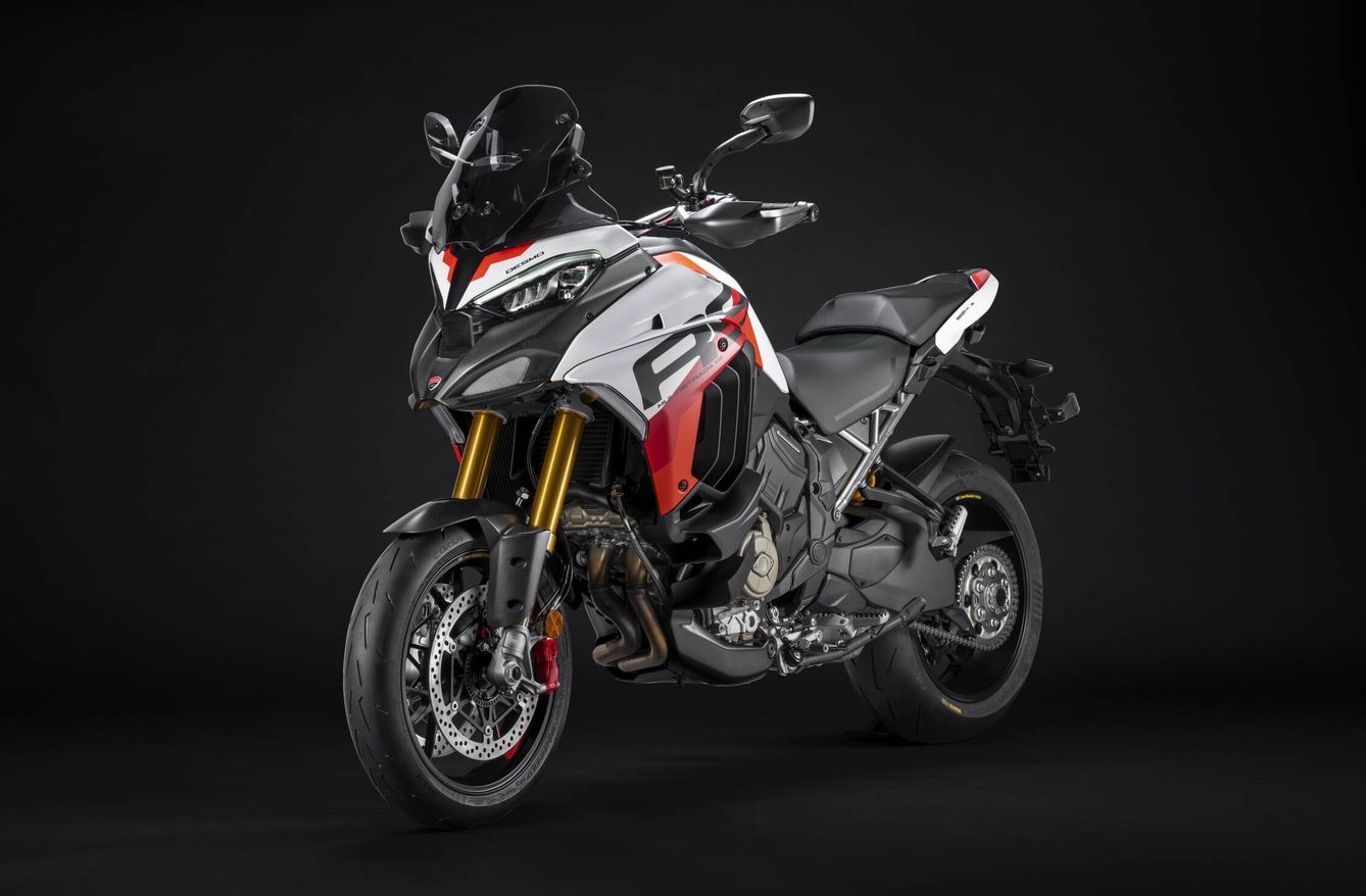 La Ducati Multistrada V4 RS, otro ejemplo de moto trail llevada a la máxima expresión.