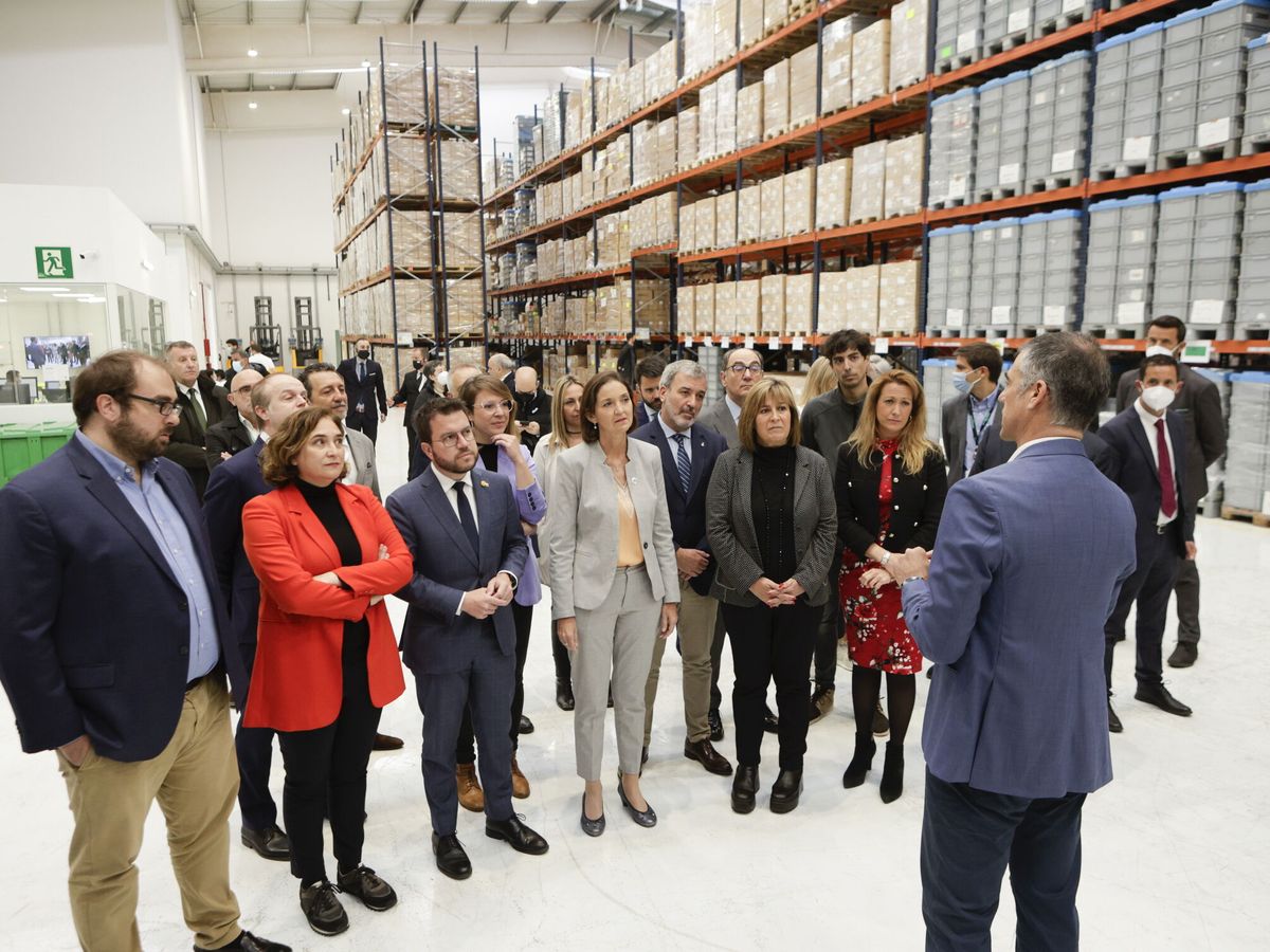 Foto: Asunción, Colau, Aragonès y Maroto, en la inauguración de la nueva fábrica de Wallbox. (EFE/Quique García)