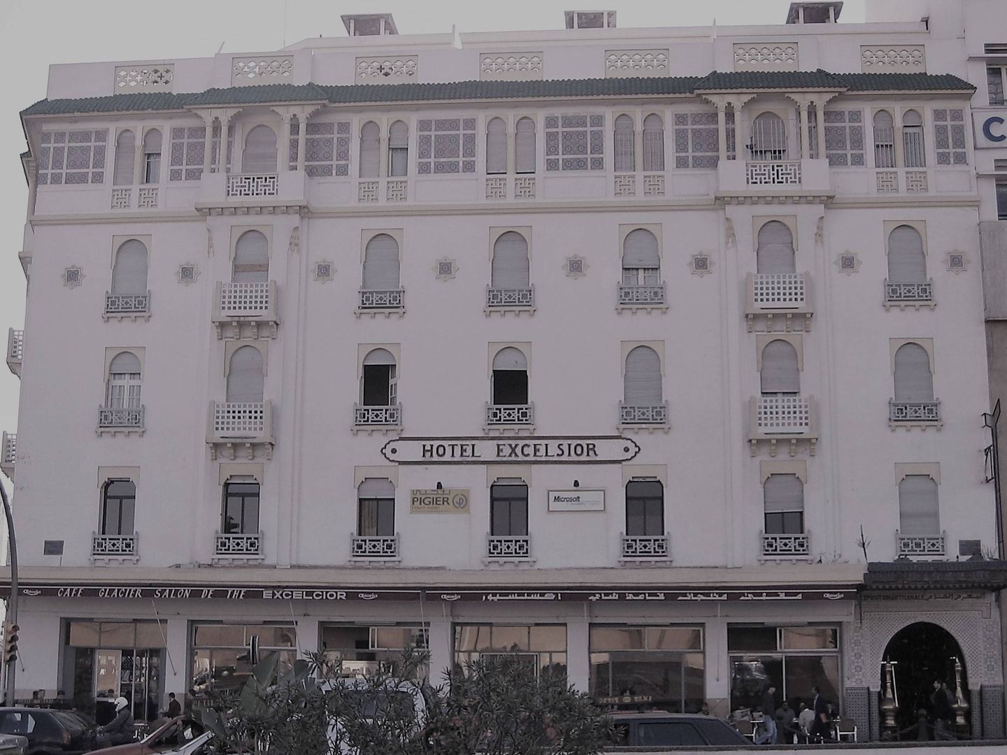 El hotel Excesior de Casablanca, de estilo colonial neoárabe, se construyó entre 1914 y 1916. (MGR)