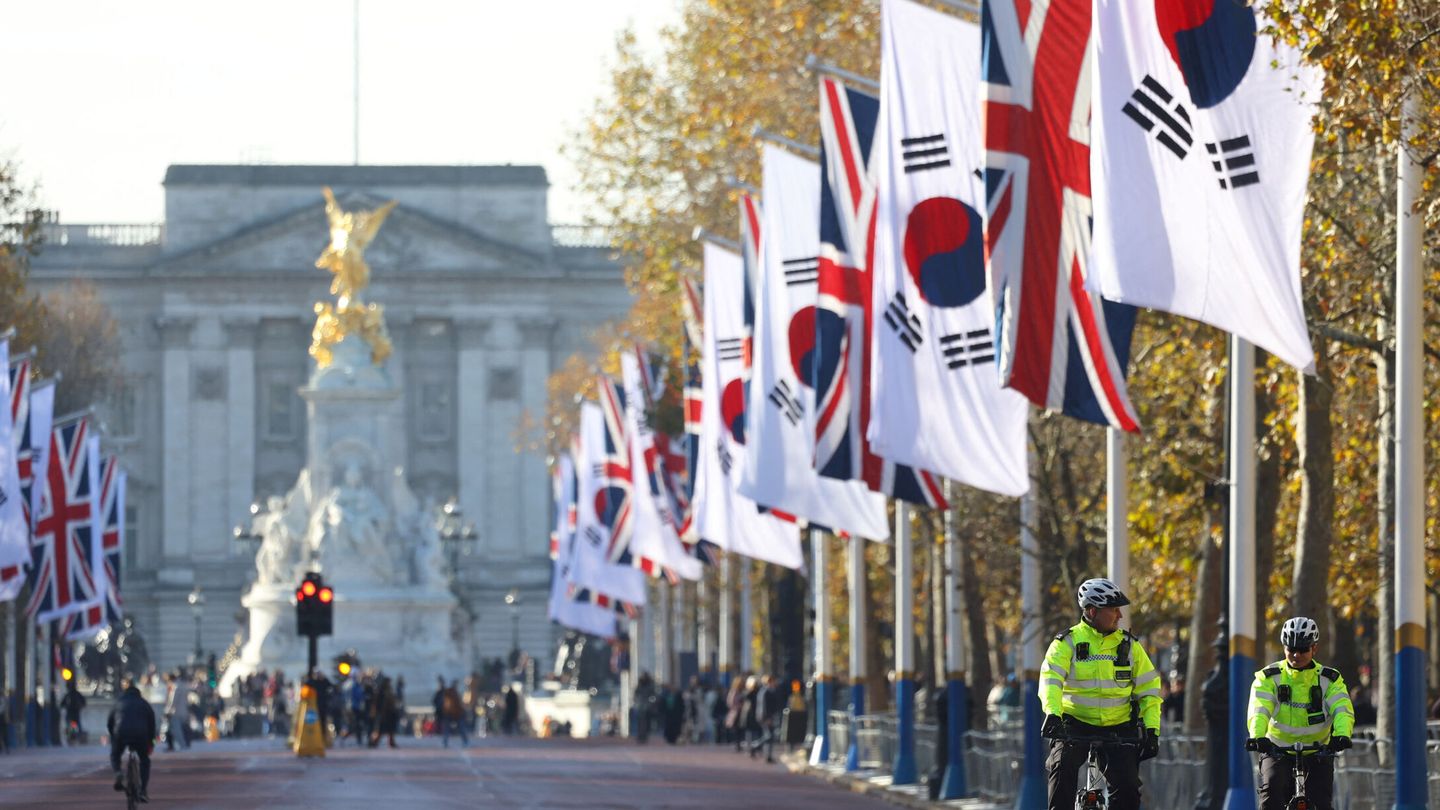 Las calles de Londres, preparadas para la visita. (Reuters)