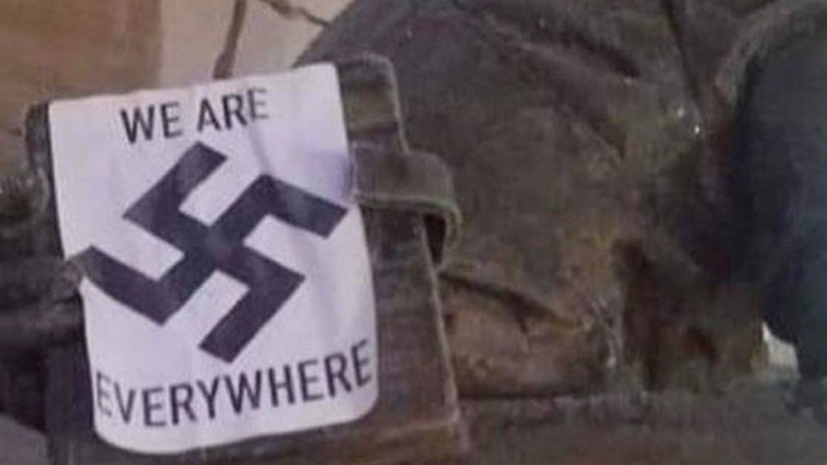 Actos vandálicos neonazis en un monumento a Ana Frank