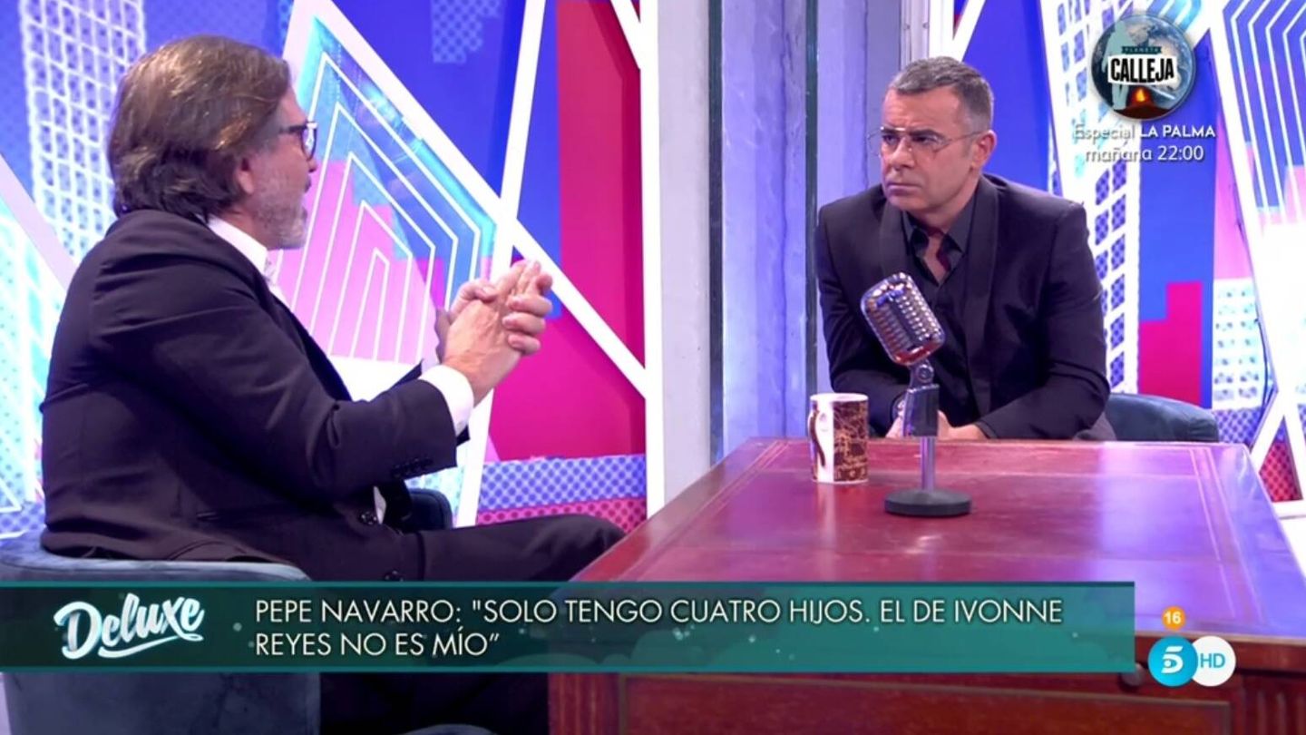 Pepe Navarro y Jorge Javier, en 'Sábado Deluxe'. (Telecinco).