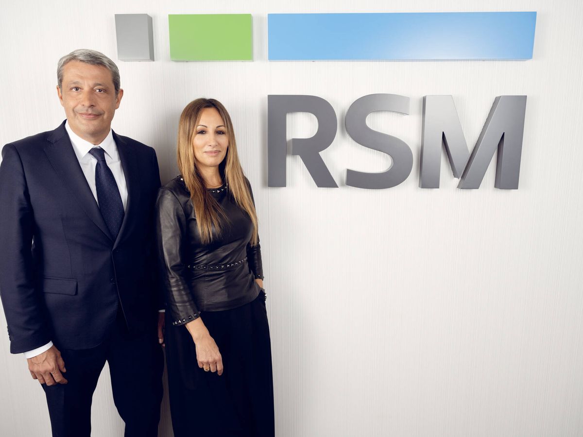 Foto: El vicepresidente de RSM David García y María Jesús Hernández Elvira, nueva socia del despacho. 
