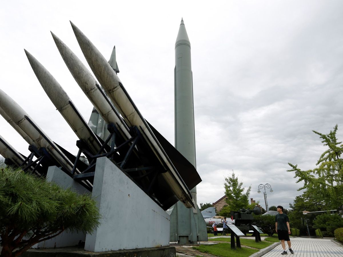 Foto: Varios misiles balísticos tácticos Scud-B expuestos en el Museo Conmemorativo de la Guerra de Corea. (EFE)