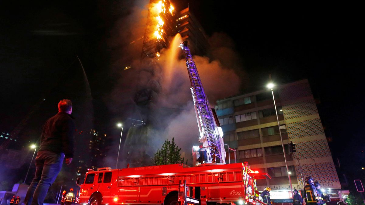 Santiago de Chile también arde: el Gobierno saca al Ejército para controlar las protestas