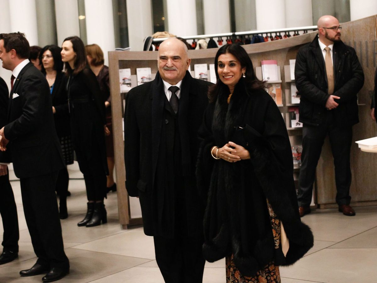Foto: El príncipe Hassan y su esposa, la princesa Sarvath. (Reuters)