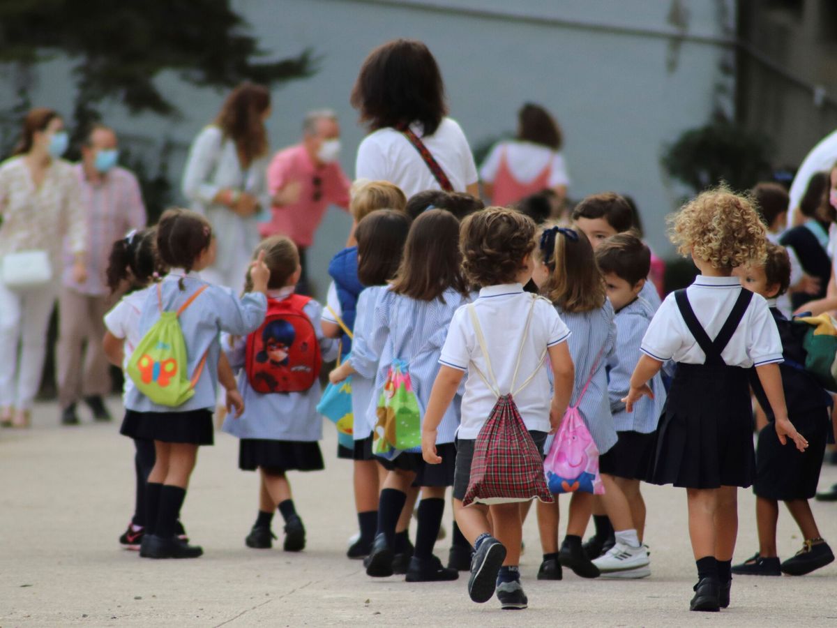 Foto: El inicio del curso escolar en Extremadura se vio oscurecido por esta polémica (EFE/Vicente Roso)