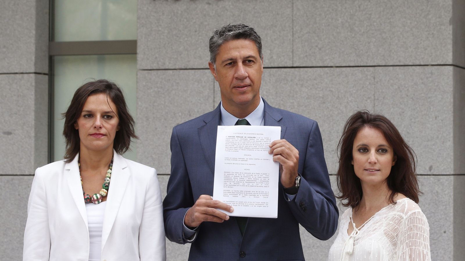 Foto:  El coordinador general del PP de Cataluña, Xavier García Albiol,tras la denuncia. (Efe)